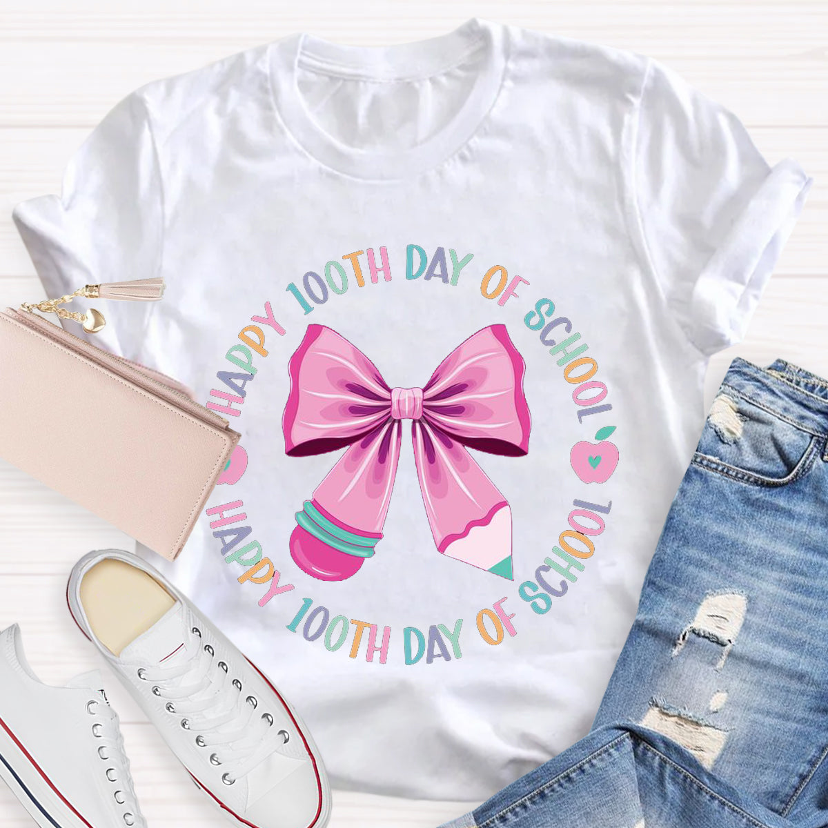 Happy 100th Days Of School Pink Bow Teacher T-Shirt