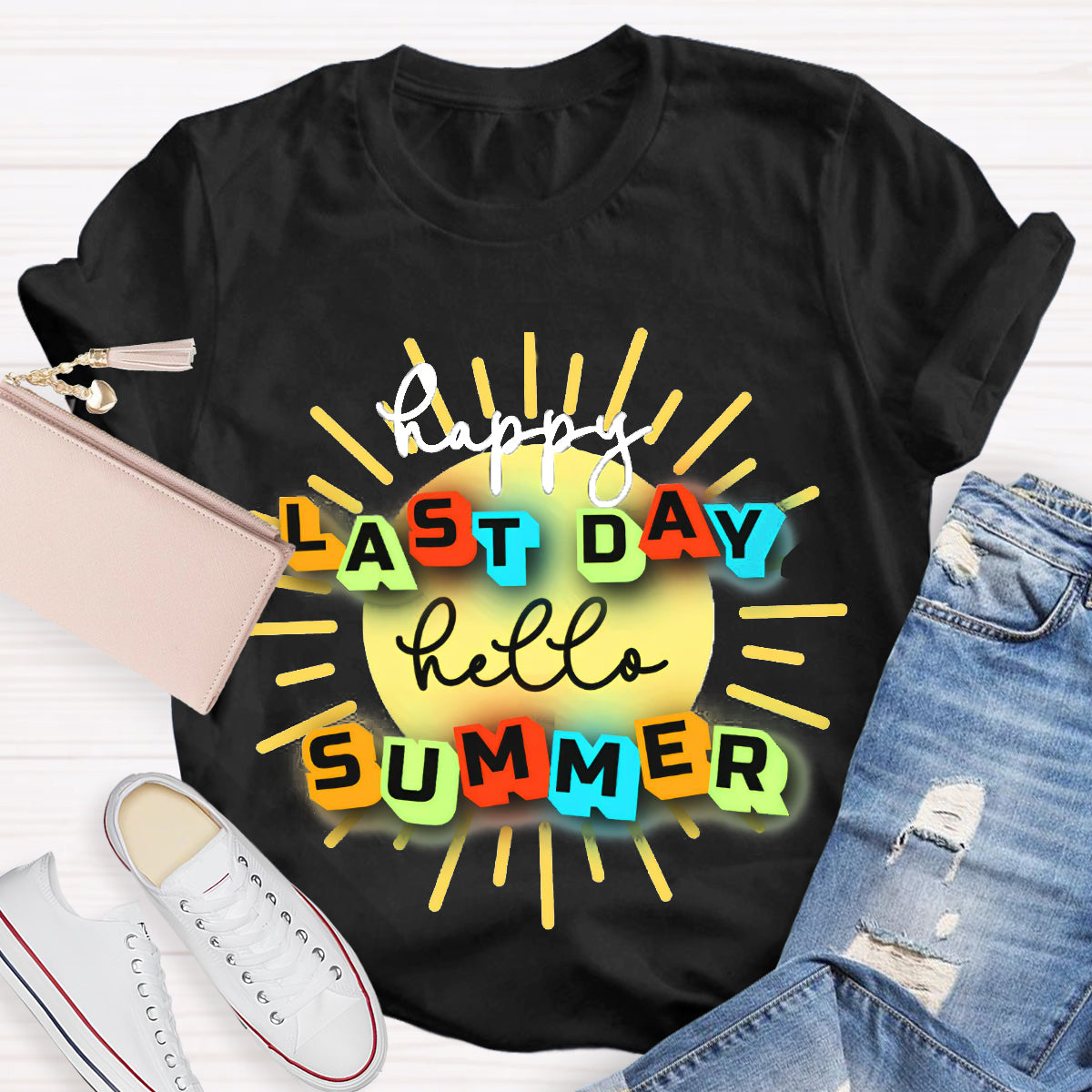 Happy Last Day Hello Summer Teacher T-Shirt