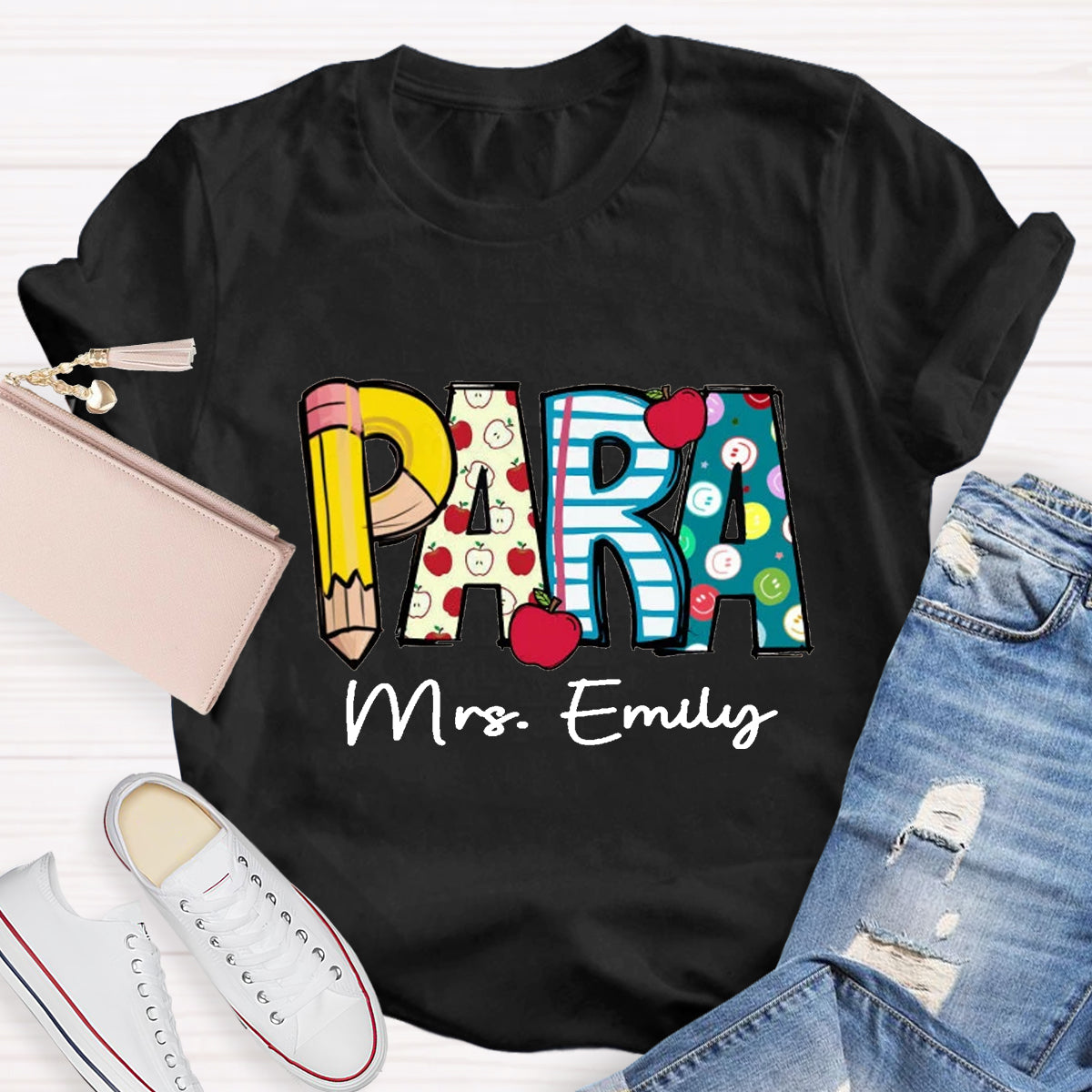 Personalized Para Teacher Name Apple Teacher T-Shirt