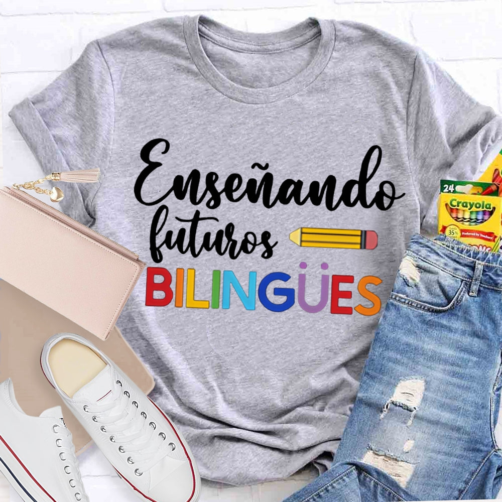 Ensenando Sururos Bilingues Colored Letters And Pencils T-shirt