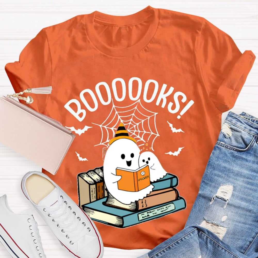 A Cute Ghost Who Loves Reading Funny Halloween T-shirt