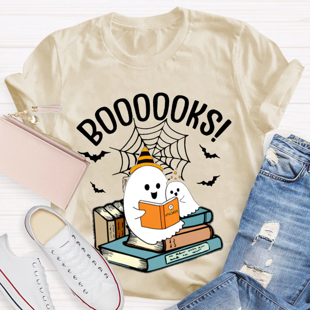 A Cute Ghost Who Loves Reading Funny Halloween T-shirt