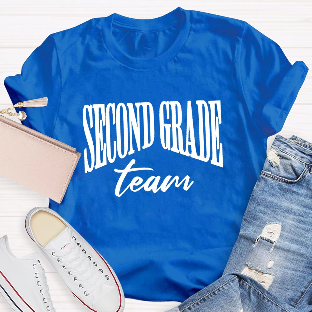 Personalized Grade Second Grade Team Slanted Letter Design T-Shirt