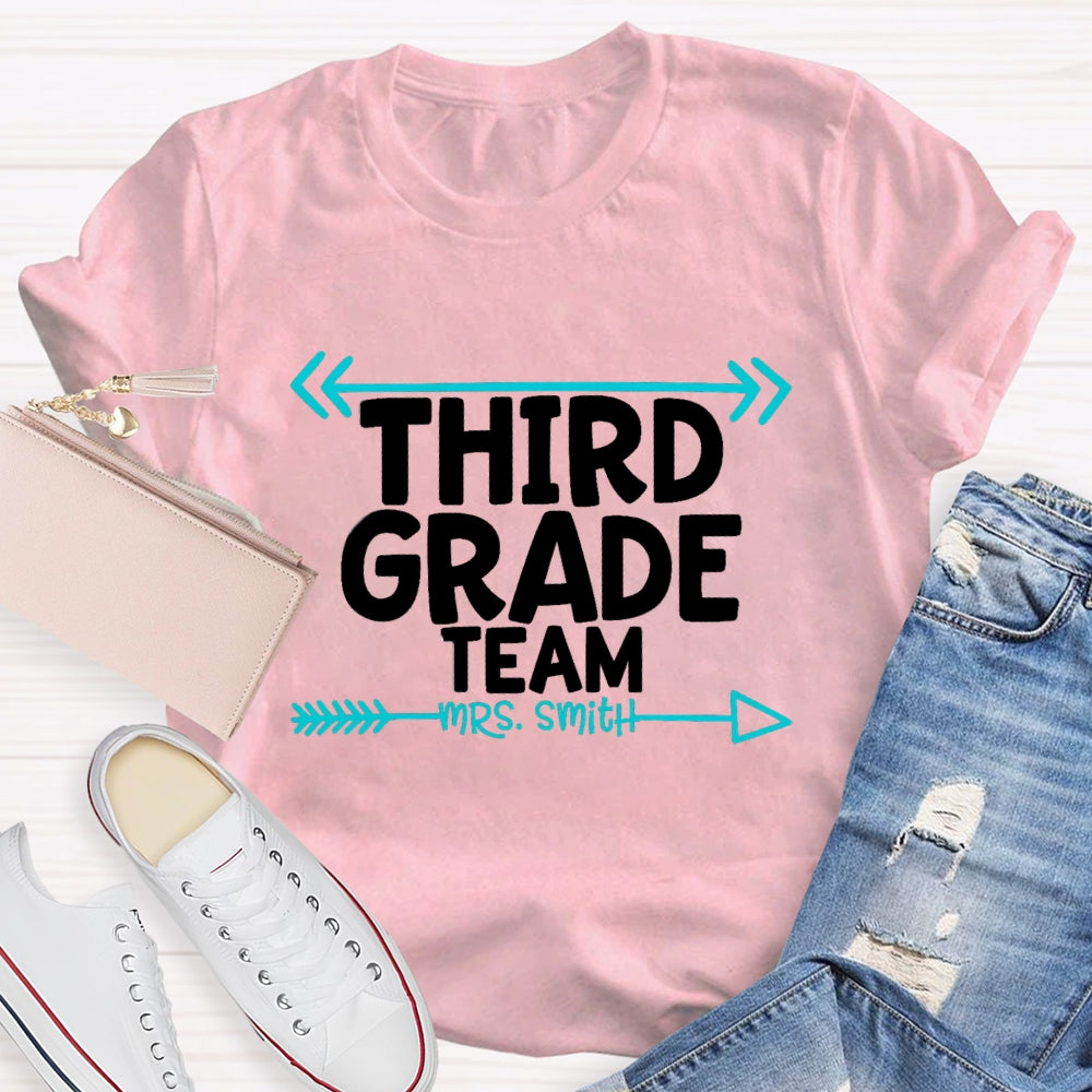 Personalized Grade And Name Third Grade Team Simple Line Design T-Shirt