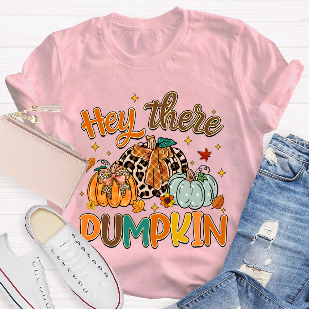 Hey There Pumpkin Cute Pumpkins And Maple Leaves Funny Halloween T-shirt
