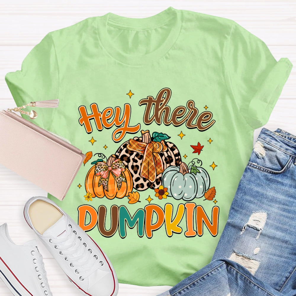 Hey There Pumpkin Cute Pumpkins And Maple Leaves Funny Halloween T-shirt