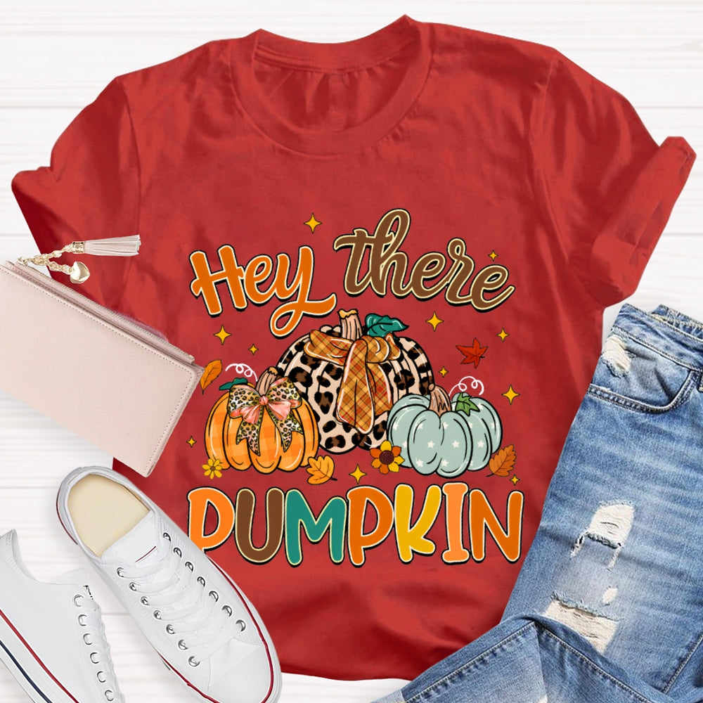 Hey There Pumpkin Cute Pumpkins And Maple Leaves Funny Halloween T-shirt