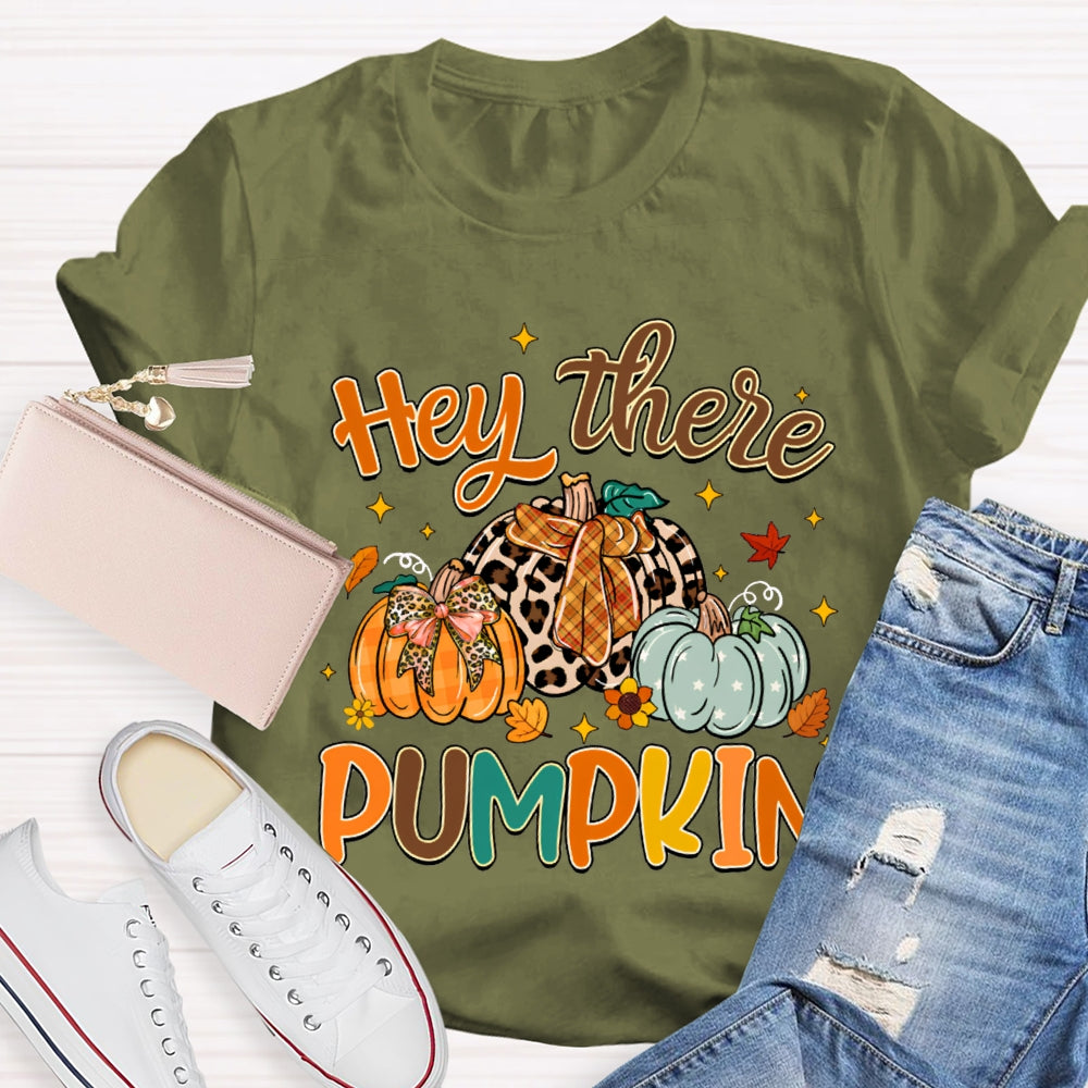 Hey There Pumpkin Cute Pumpkins And Maple Leaves Funny Halloween T-shirt