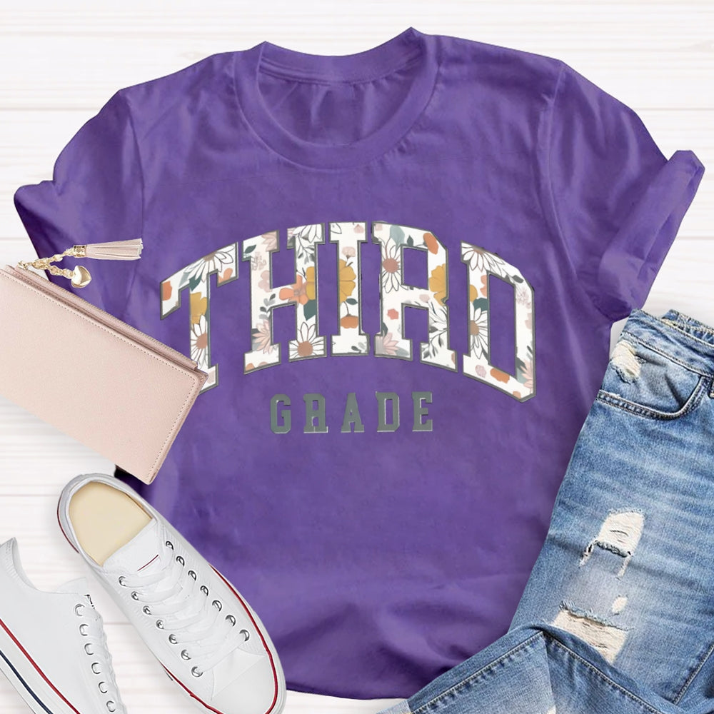 Personalized Grade Retro Flowers Prints T-Shirt