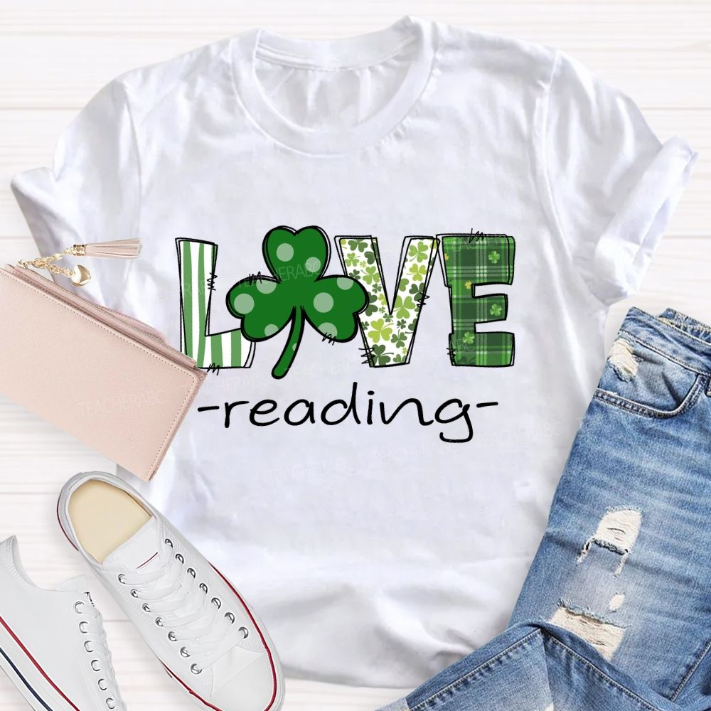 Saint Patrick's Day Love Reading T-shirt