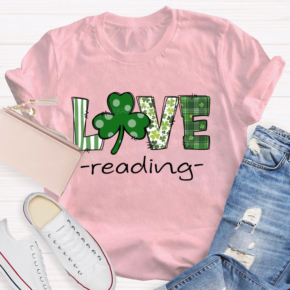 Saint Patrick's Day Love Reading T-shirt