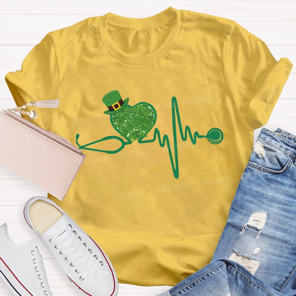 School Nurse Magic Hat And Clover Heart T-shirt