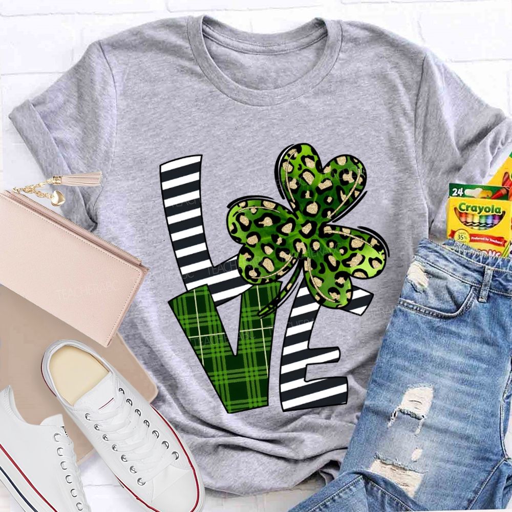 Love Leopard Clover And Striped Fonts Teacher T-shirt