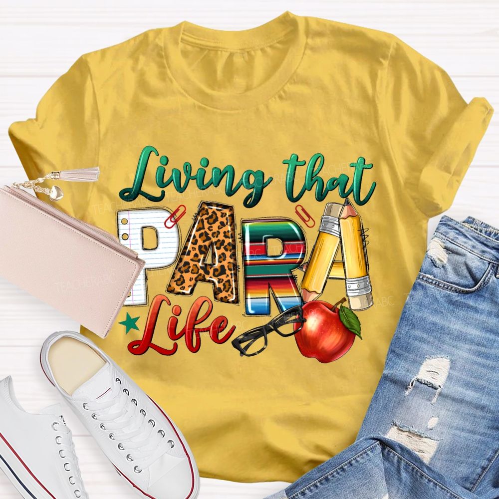 Living That Para Life Leopard Print Font And Apple T-shirt