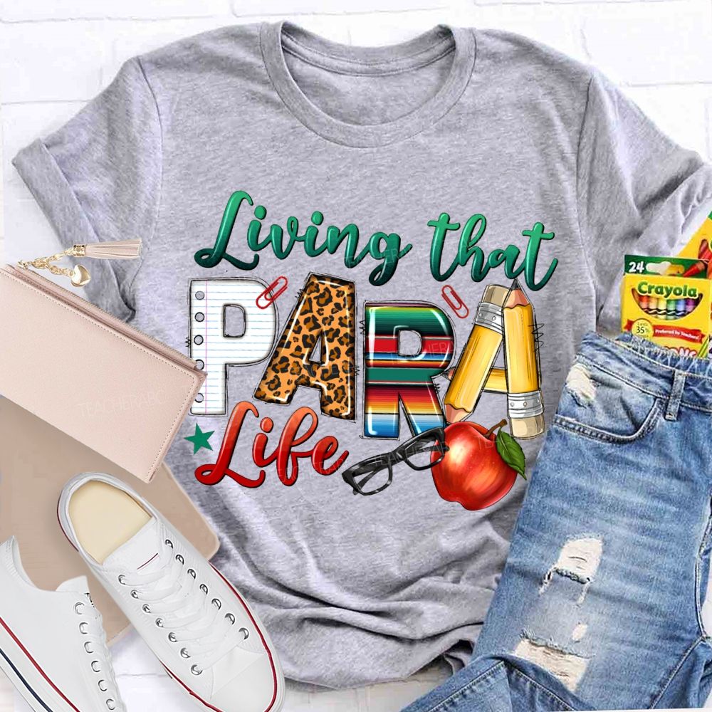 Living That Para Life Leopard Print Font And Apple T-shirt