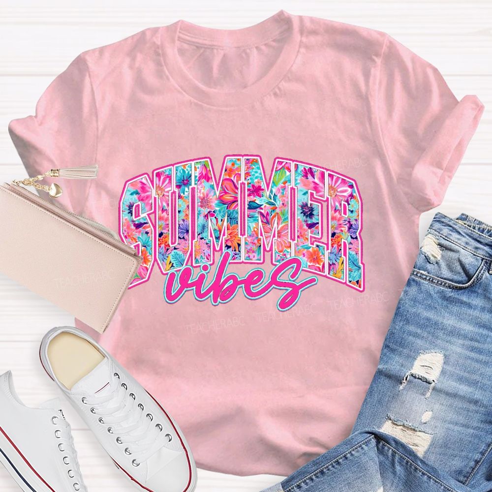 Summer Vibes Fancy Fonts Teacher T-shirt