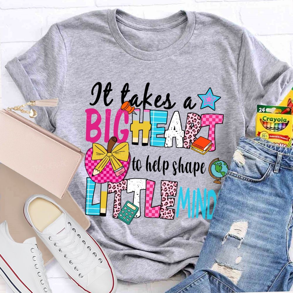 It Takes A Big Heart To Shape Little Minds Floral Pink Apple Teacher T-shirt
