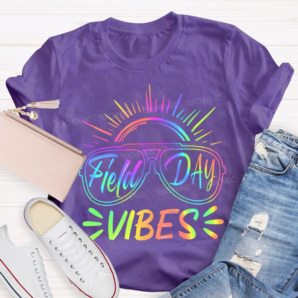 Field Day Vibes Gradient Font Teacher T-shirt