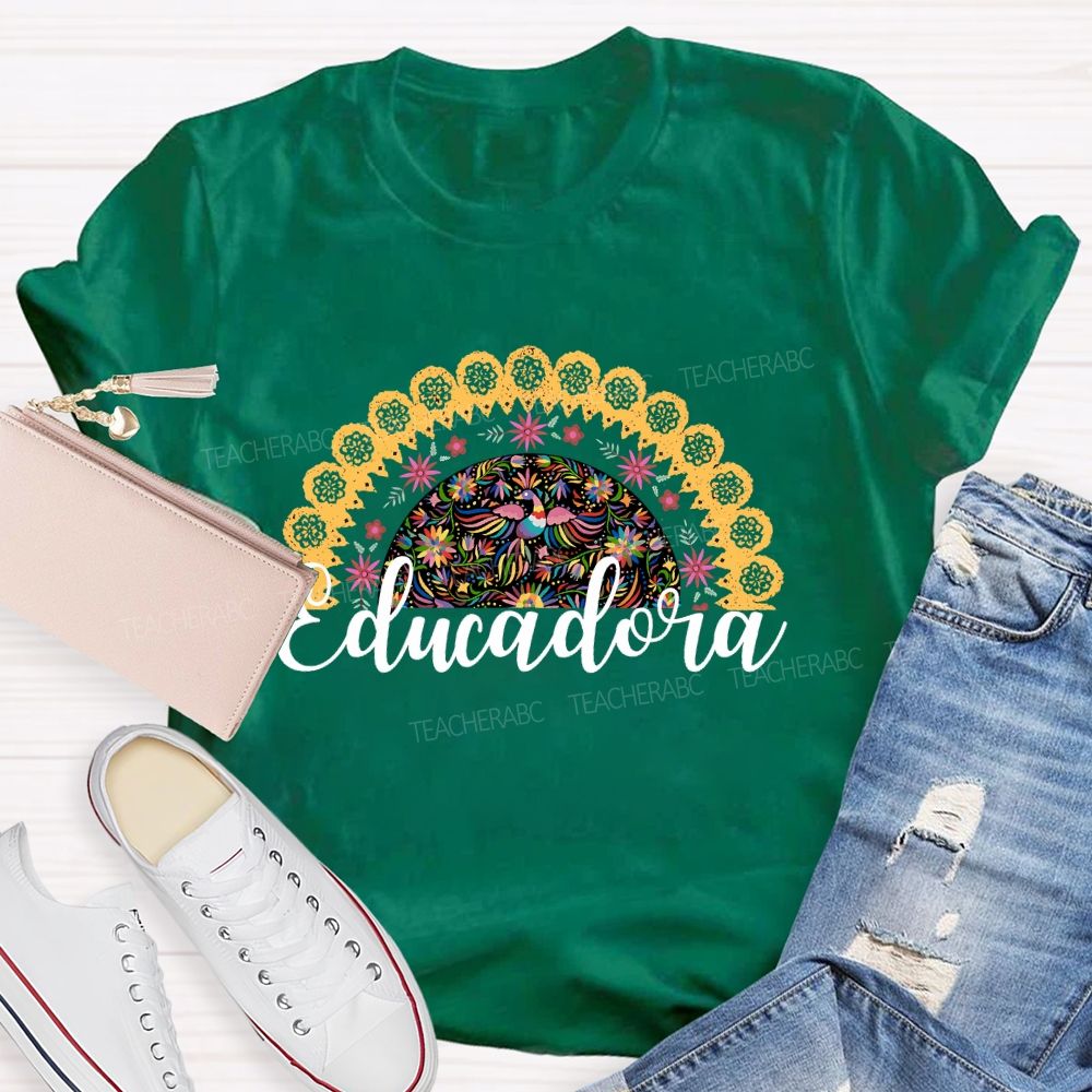 Educadora Teacher T-shirt