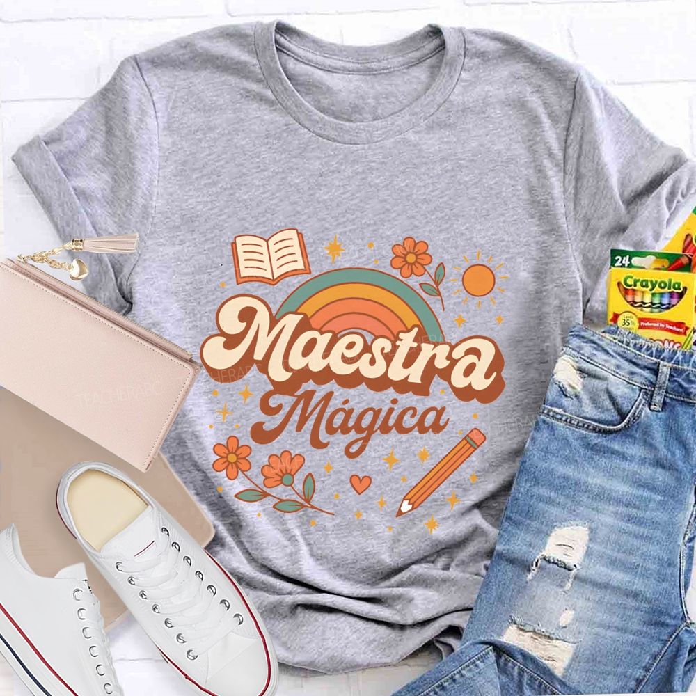 Maestra Magica And Bilingual Teachers T-shirt