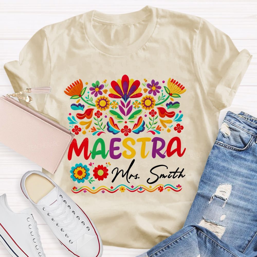 Personalized Name Vintage Bilingual Teacher T-shirt
