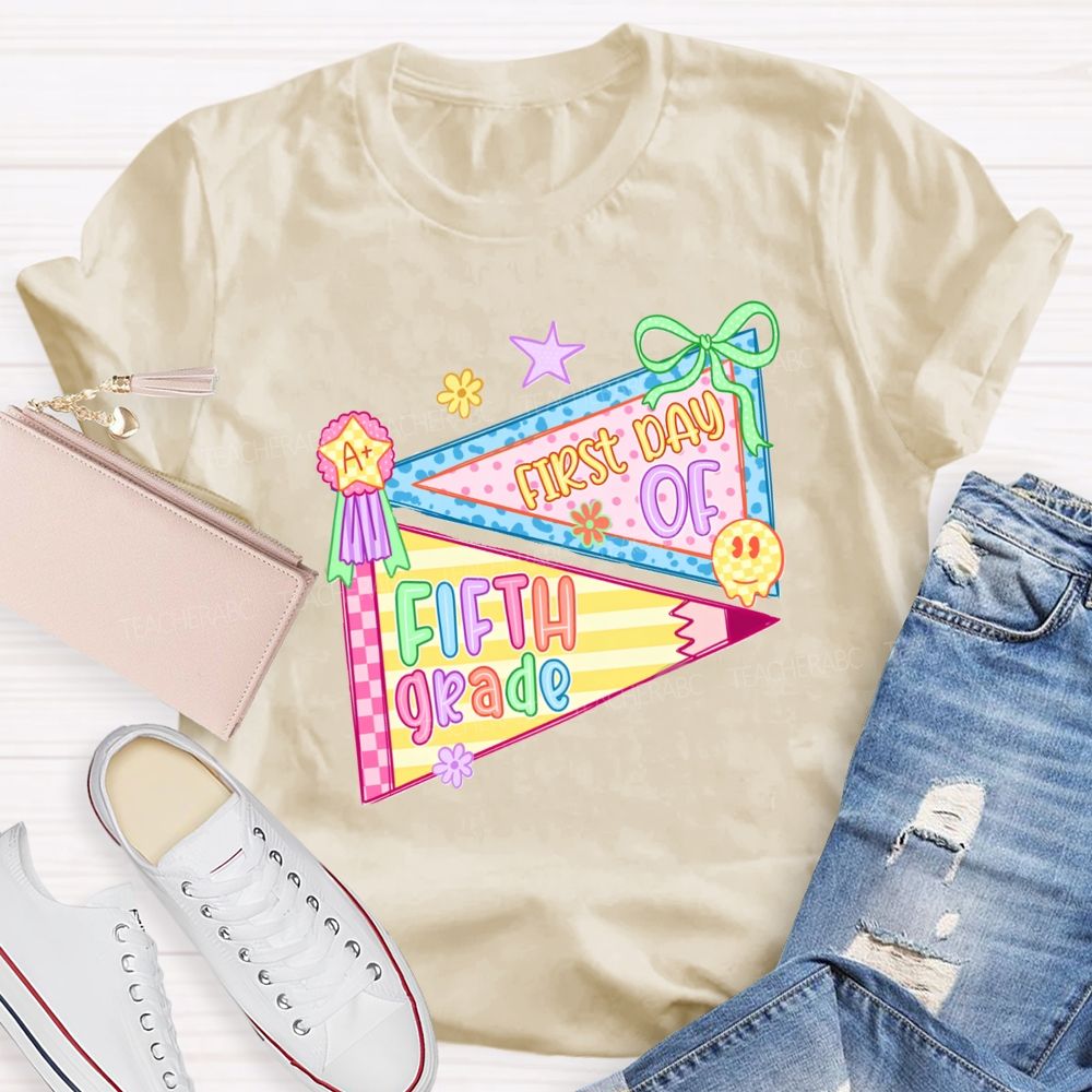 Personalized Grade First Day Of School Pink Vibe Teacher T-shirt