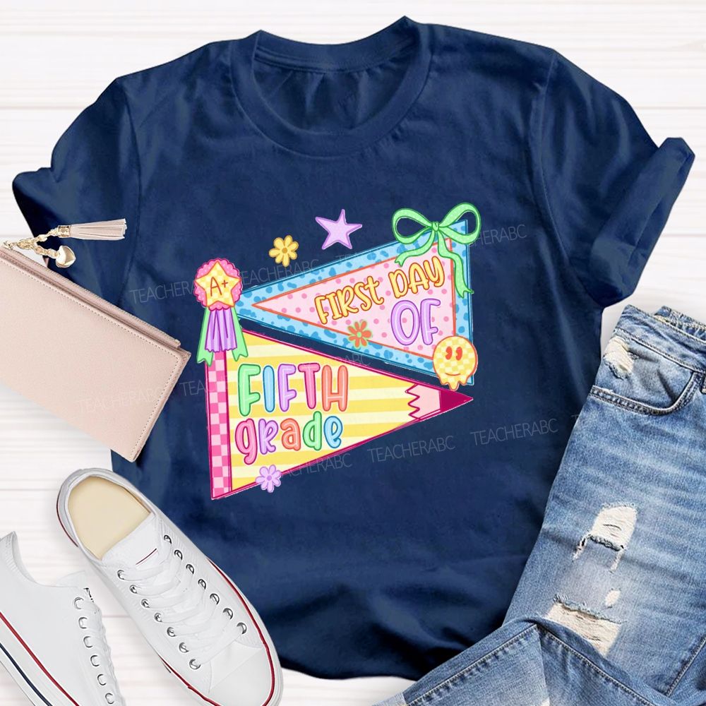 Personalized Grade First Day Of School Pink Vibe Teacher T-shirt