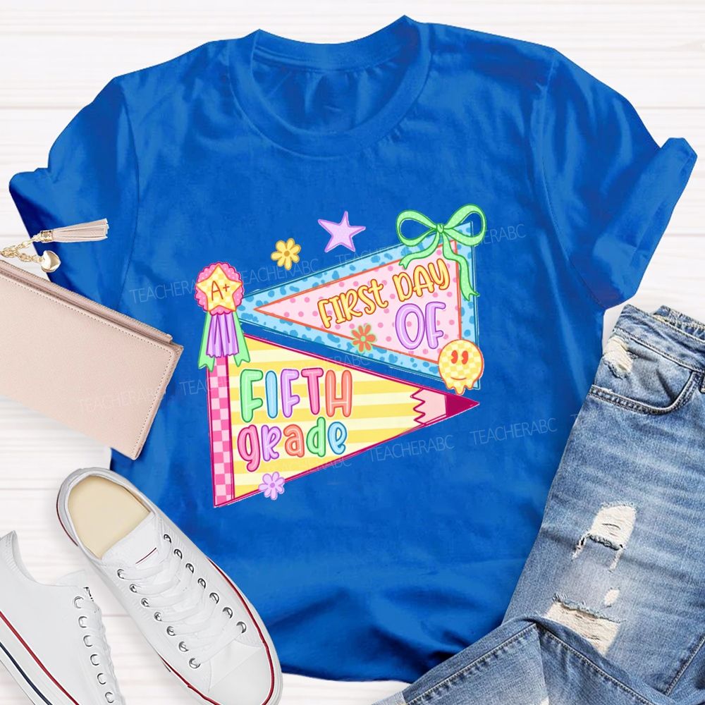 Personalized Grade First Day Of School Pink Vibe Teacher T-shirt