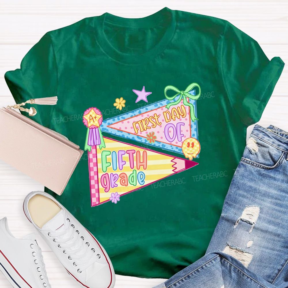 Personalized Grade First Day Of School Pink Vibe Teacher T-shirt
