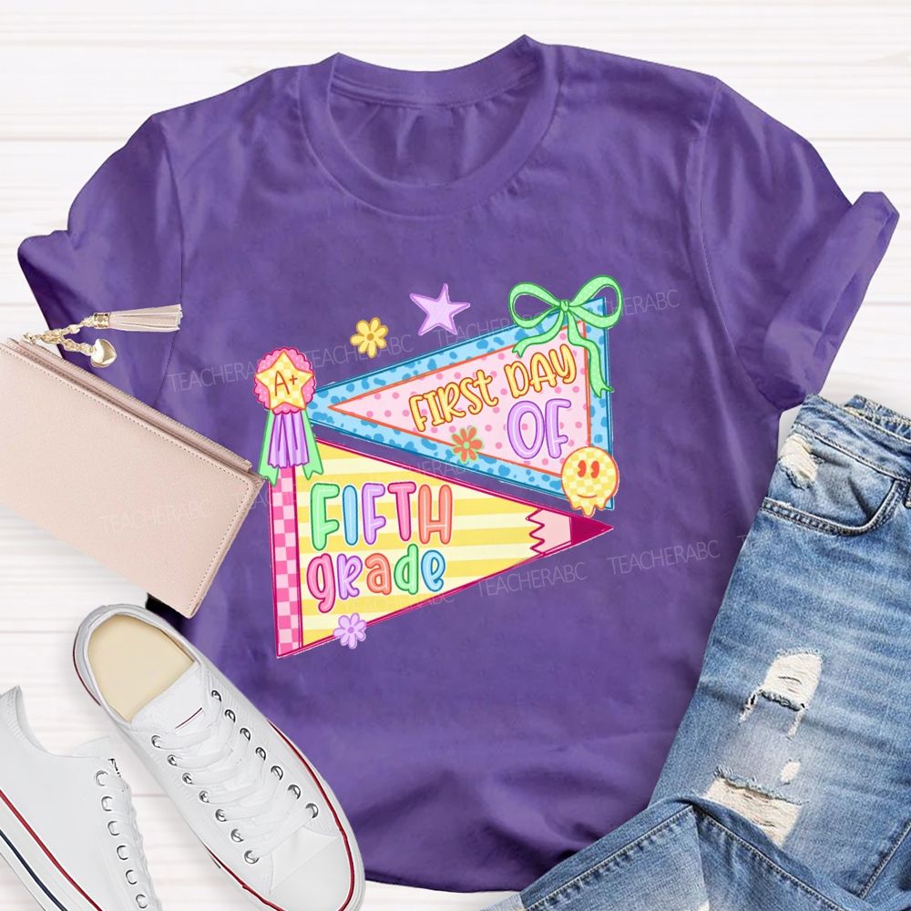 Personalized Grade First Day Of School Pink Vibe Teacher T-shirt
