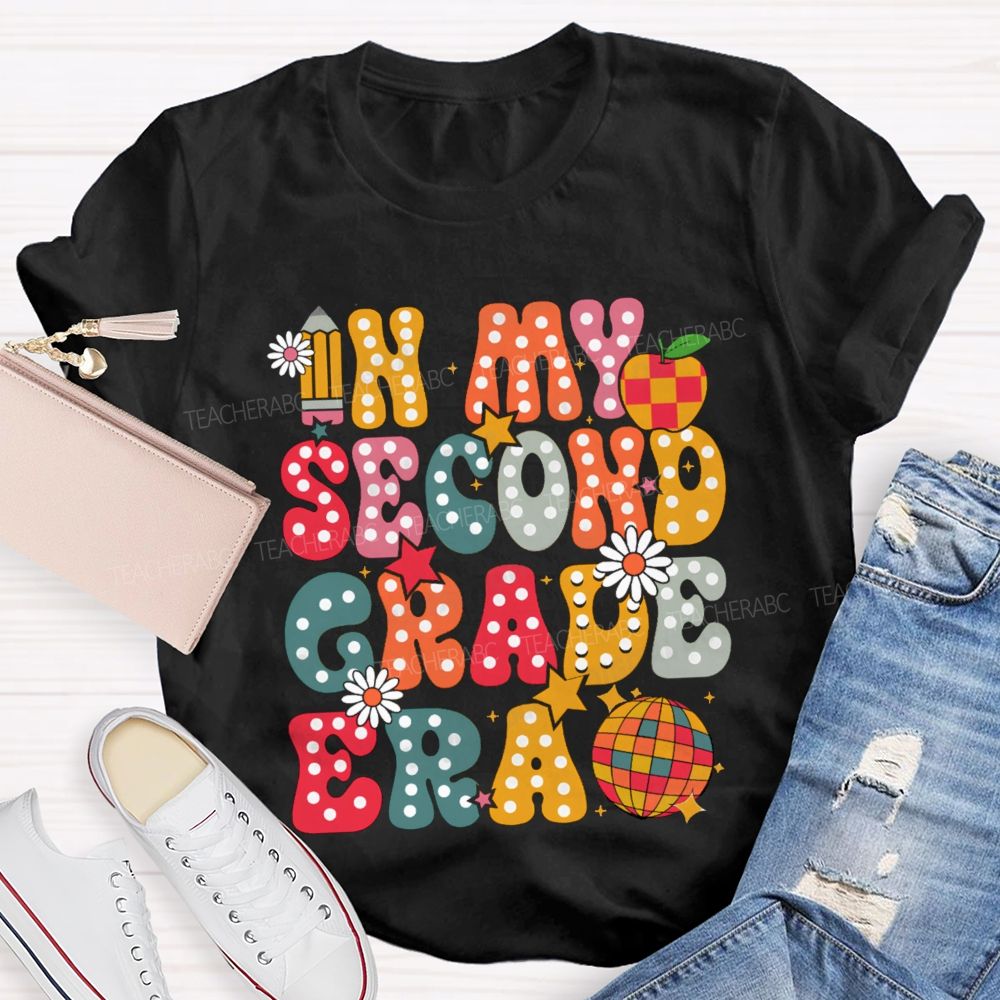 Personalized Grade In My Second Grade Era Teacher T-Shirt