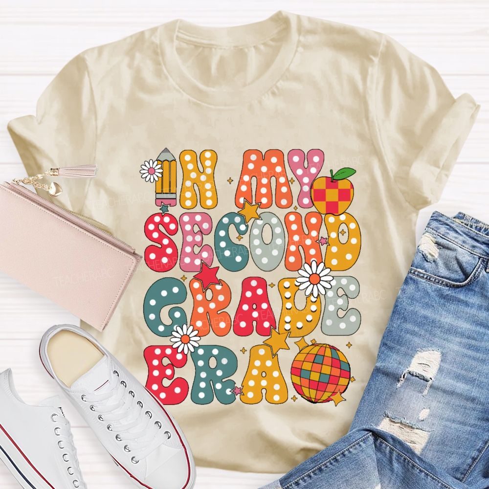 Personalized Grade In My Second Grade Era Teacher T-Shirt