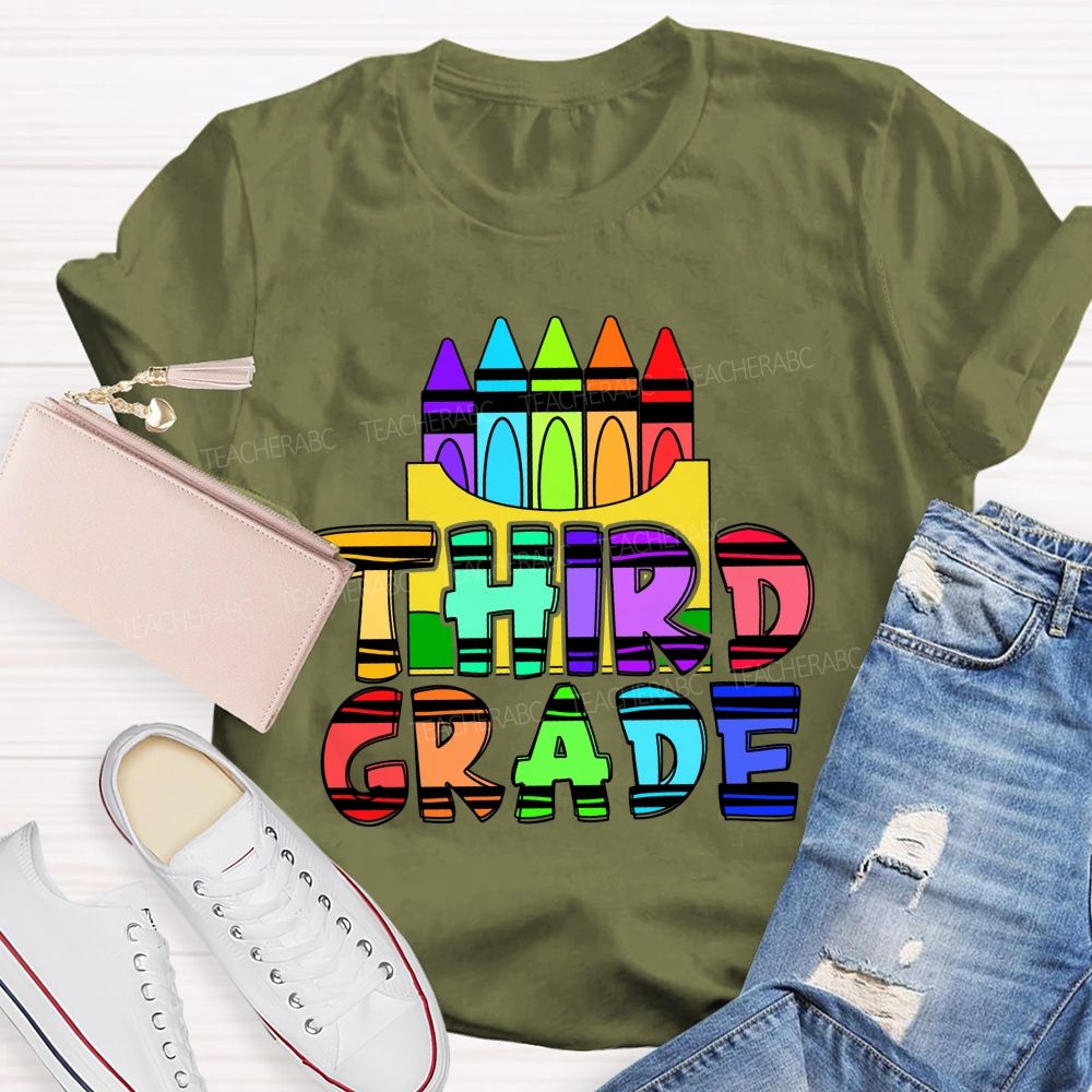 Personalized Grade Colored Crayon And Text Prints Teacher T-shirt