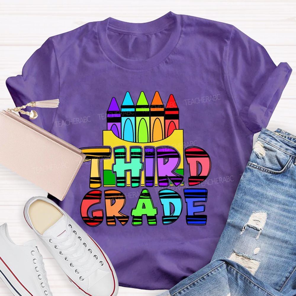 Personalized Grade Colored Crayon And Text Prints Teacher T-shirt