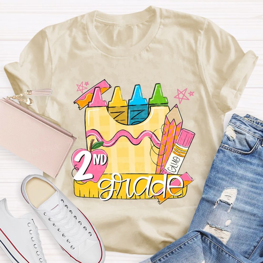 Personalized Grade Pink Crayon Star Print Teacher T-Shirt