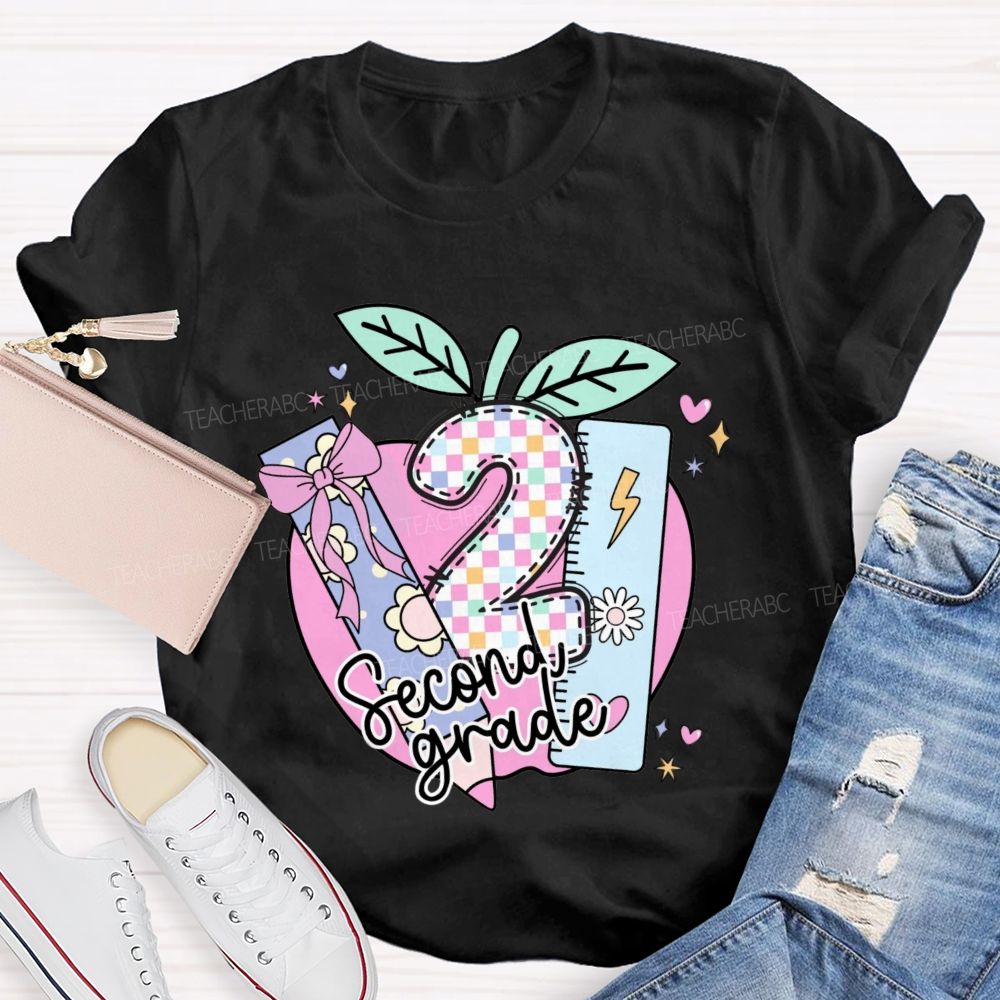 Personalized Grade Pink Apple And Colorful Plaid Print Teacher T-Shirt