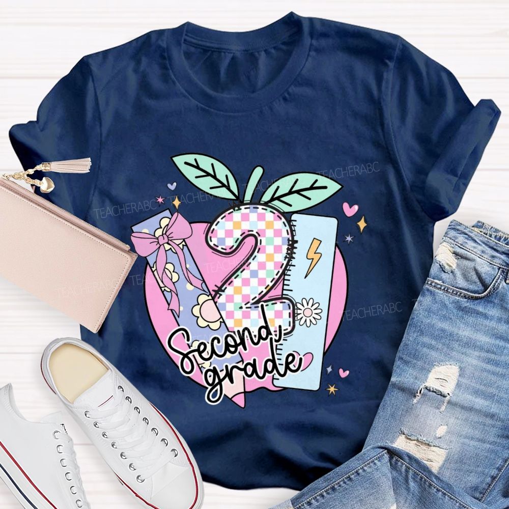 Personalized Grade Pink Apple And Colorful Plaid Print Teacher T-Shirt
