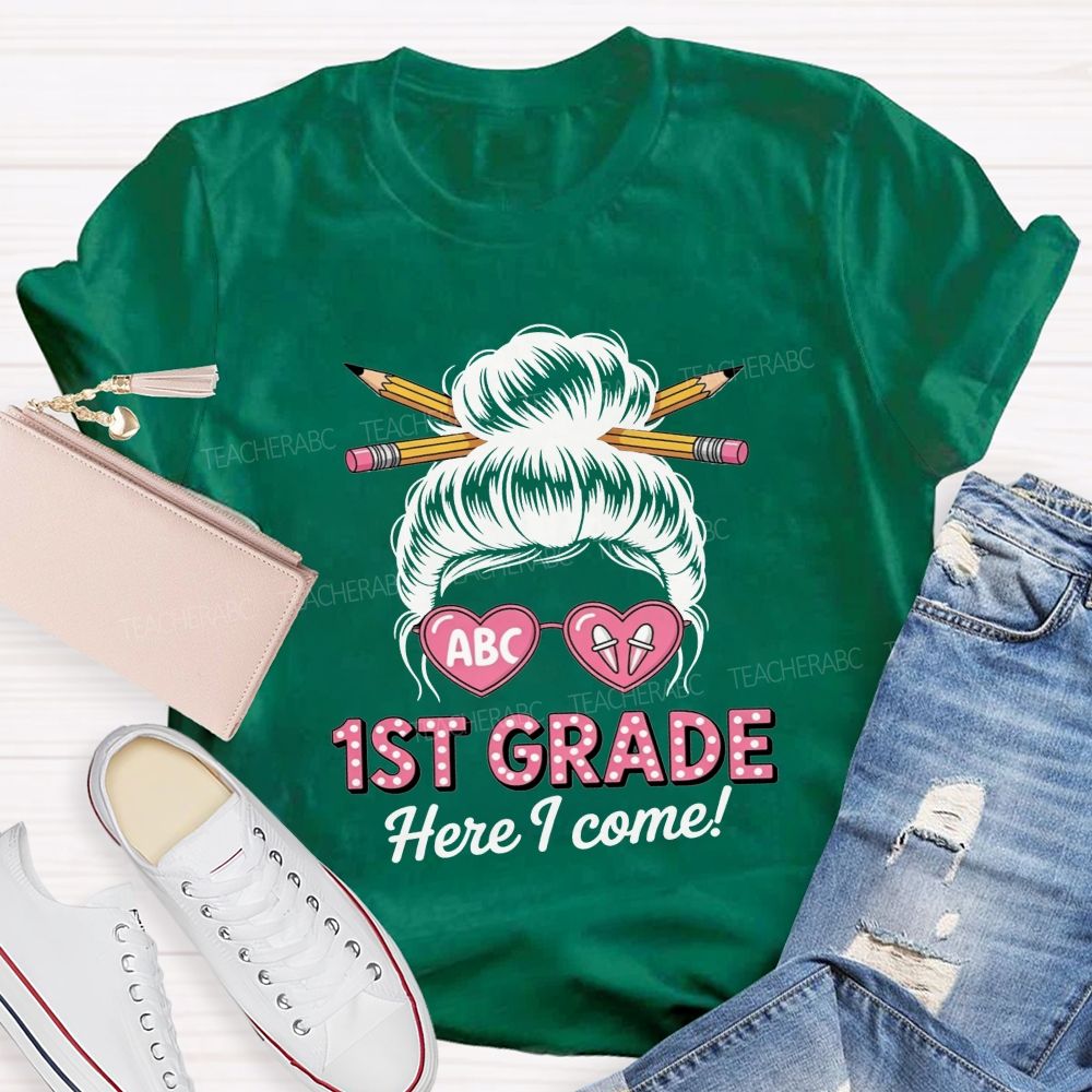 Personalized Grade 1st Grade Here I Come Heart Glasses Teacher T-shirt