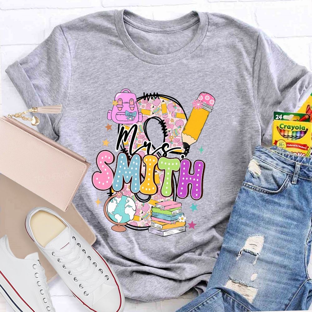 Personalized Name Pink Plaid Print With Lettering Back To School Teacher T-Shirt