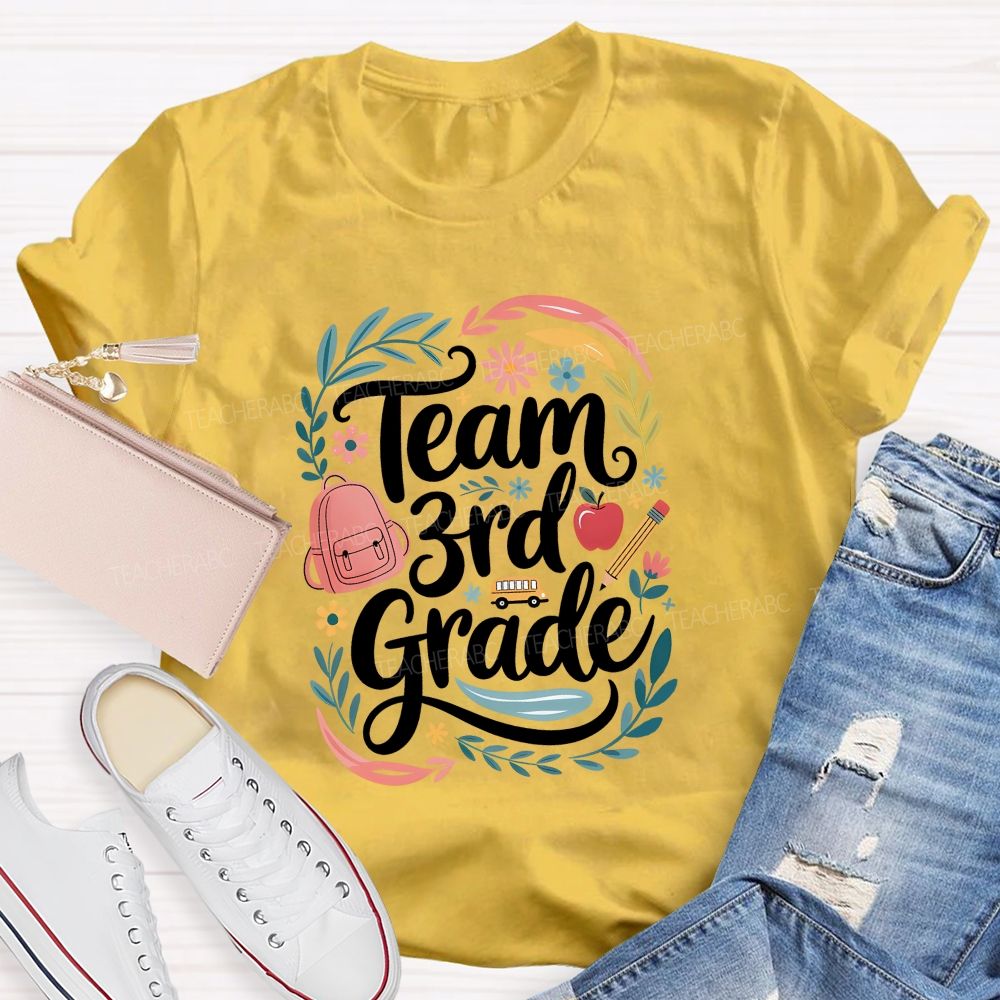 Personalized Grade Team 3rd Grade Floral Teacher Vibes T-shirt