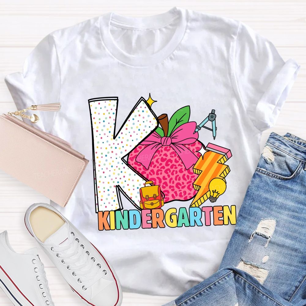 Personalized Grade Pink Leopard Apple Back To School Teacher T-Shirt