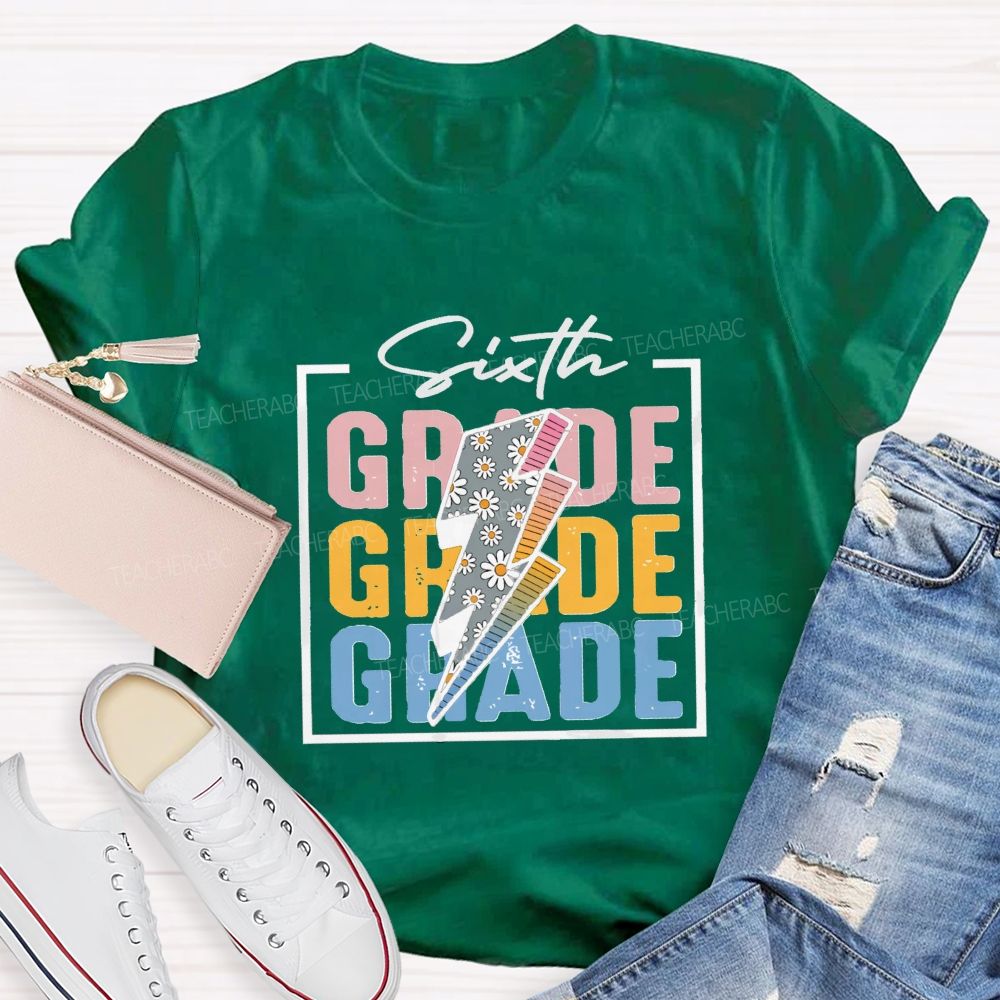 Personalized Grade Colorful Letters Daisy Printed Teacher T-Shirt
