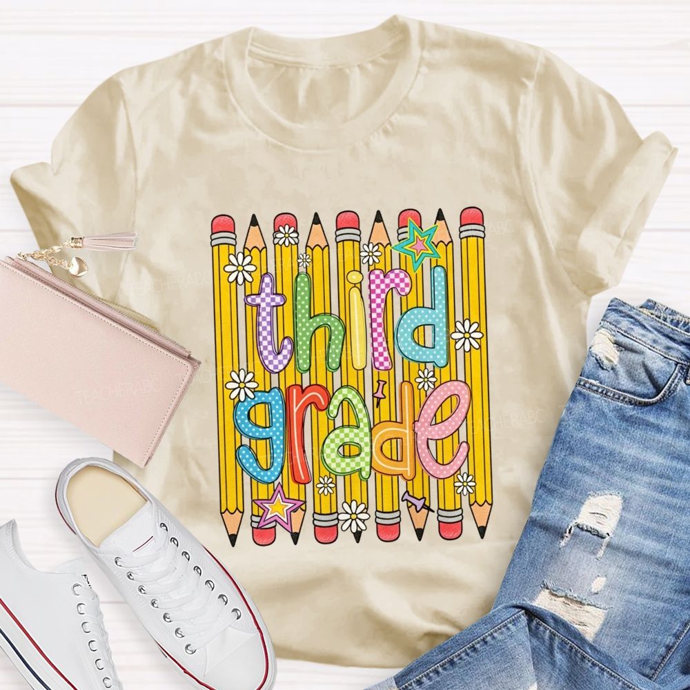 Personalized Grade Colorful Pattern Pencil Third Grade Teacher T-shirt