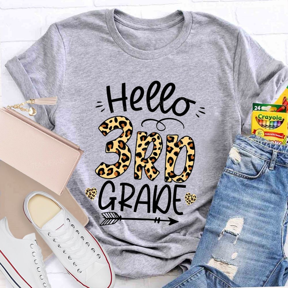 Personalized Grade Hello 3rd Grade Leopard Print Heart Arrow Teacher T-shirt