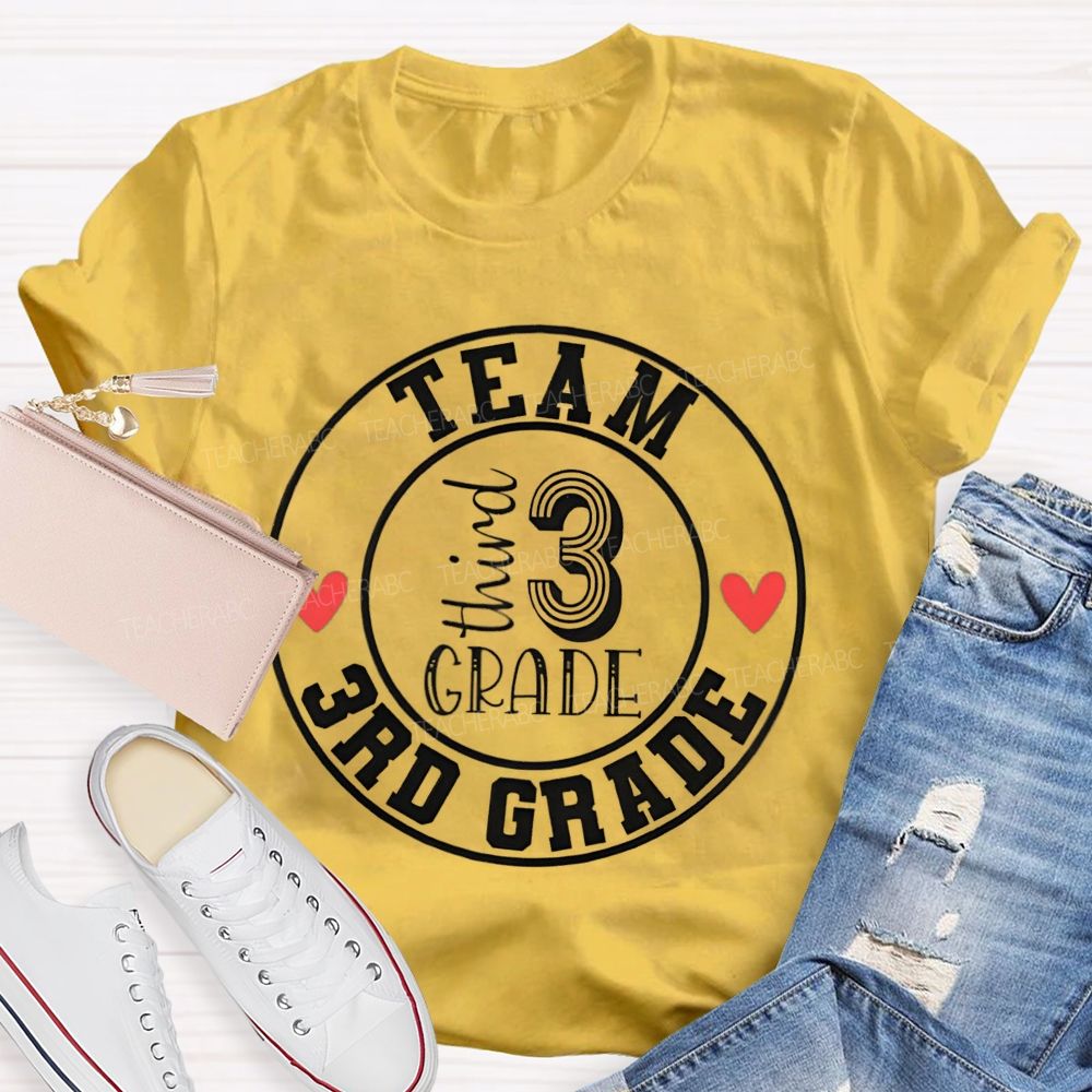 Personalized Grade 3rd Grade Team Herat Teacher T-Shirt
