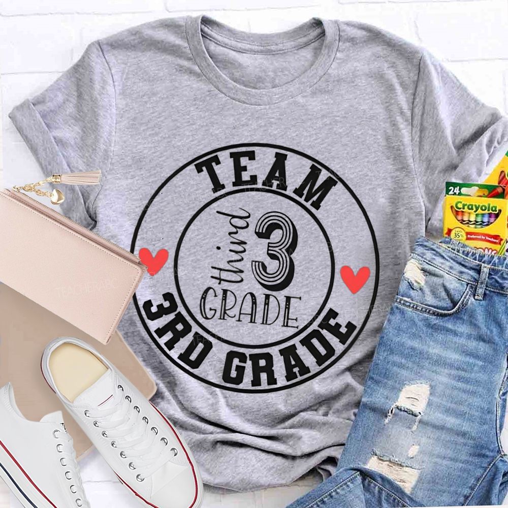 Personalized Grade 3rd Grade Team Herat Teacher T-Shirt