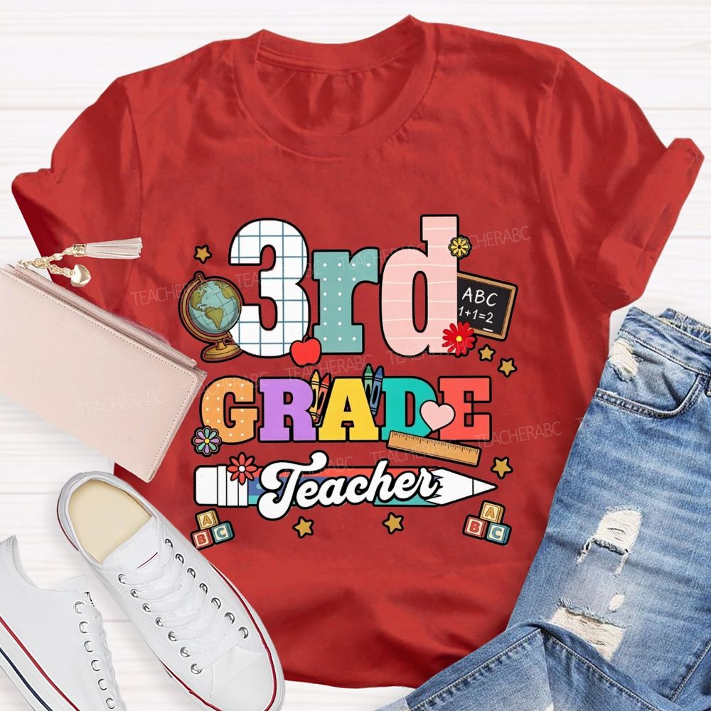 Personalized Grade 3rd Grade Teacher Globe Chalkboard Apple Teacher T-shirt