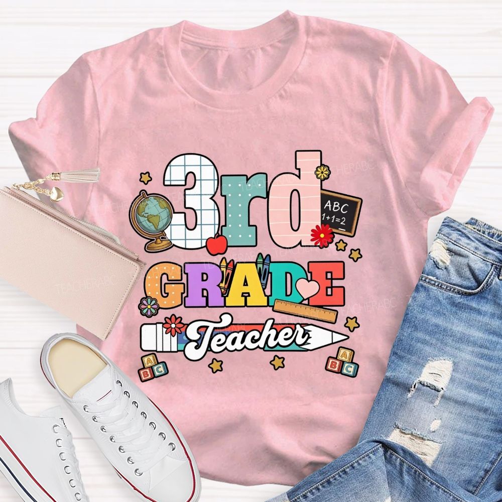 Personalized Grade 3rd Grade Teacher Globe Chalkboard Apple Teacher T-shirt