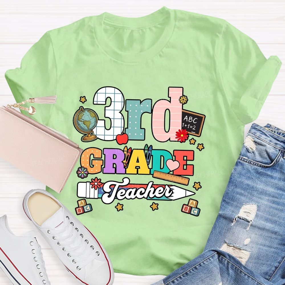 Personalized Grade 3rd Grade Teacher Globe Chalkboard Apple Teacher T-shirt