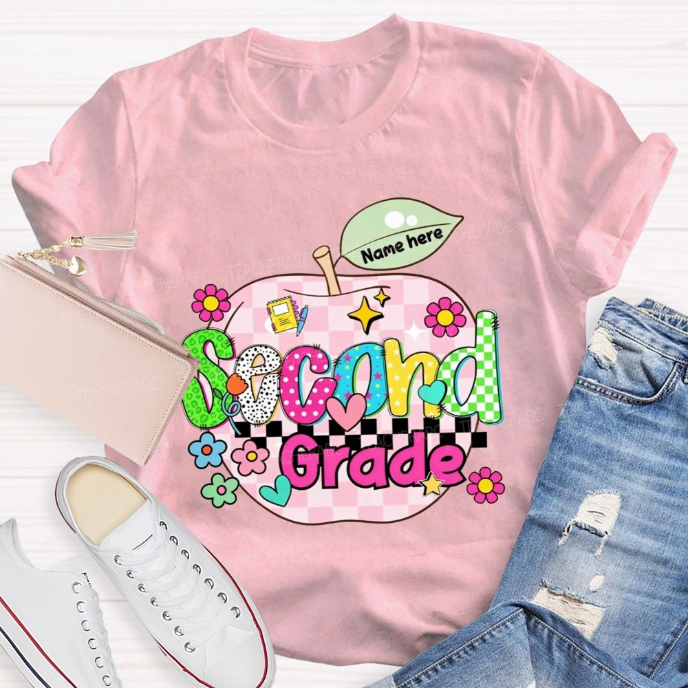 Personalized Name And Grade Pink Check Apple Teacher T-shirt